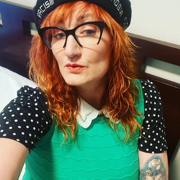 Meet your Posher, Brigette - Picture 7 of 7